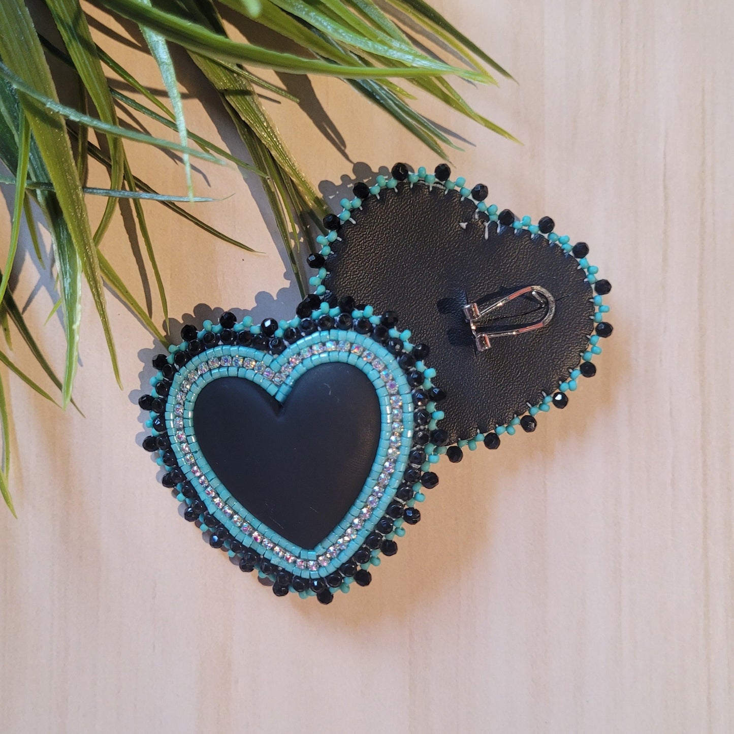 Heart earrings (blue)