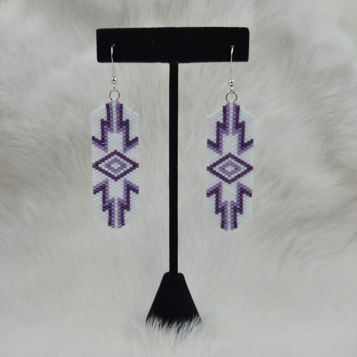 Boucles d'oreilles blanches et mauves - Charlotte Petiquay
