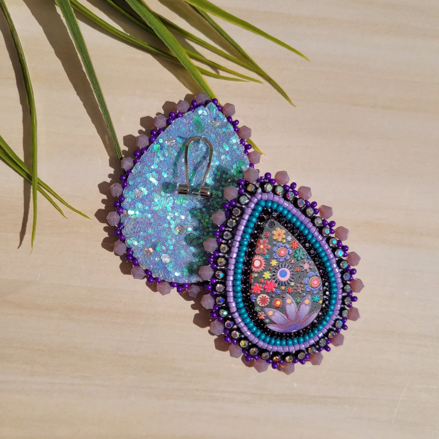 Tapisheun (Boucles d'oreilles)