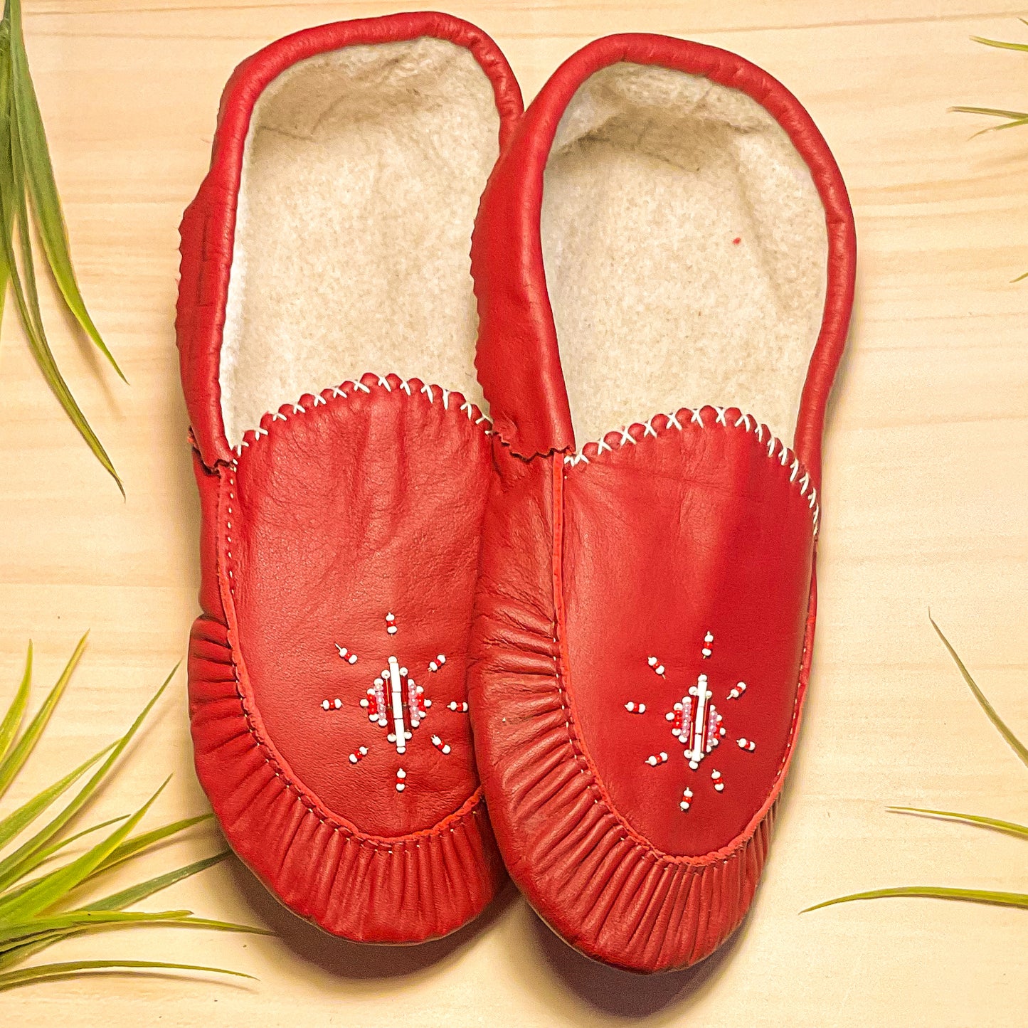 Mocassins rouges - Pauline St-Onge