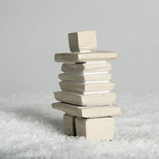 Lucassie Nauya - Inukshuk 6