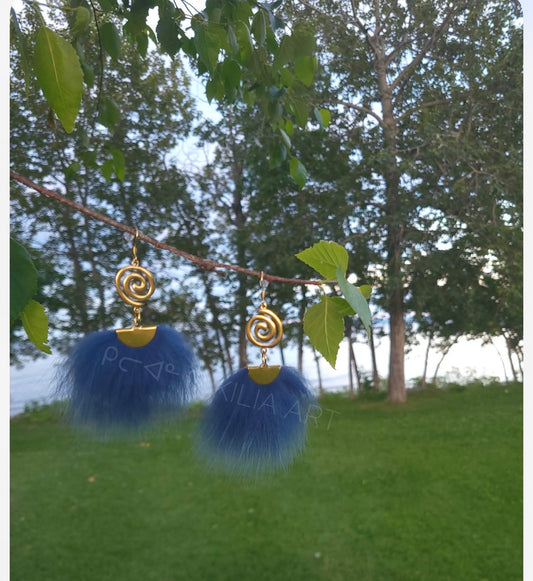 Earrings with blue fox fur - Kilia Art